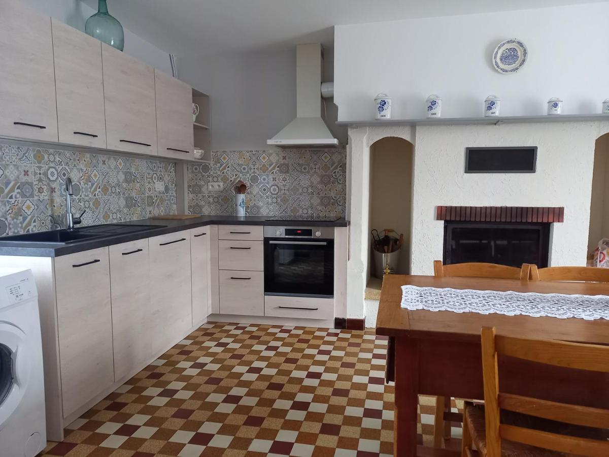 Gite De Bazeille Saint-Avit-Sénieur Exteriör bild